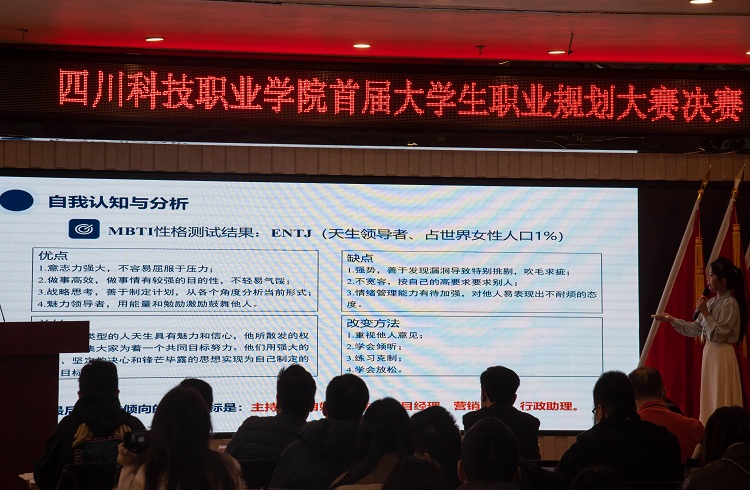3-23113010004cK.jpg